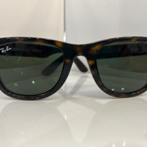Gafas Ray-Ban Sol. Modelo RB4340 710